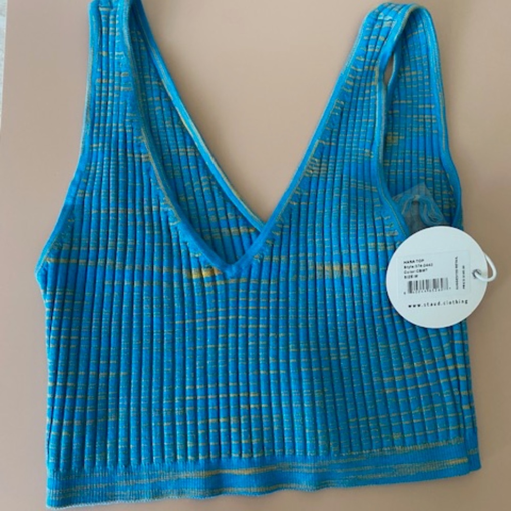 STAUD Hana top -- Medium- great deal on a lovely and versatile knit cropped top